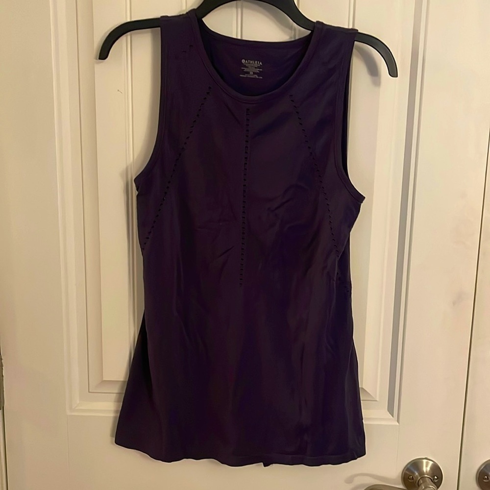 Athleta foothills seamless sleeveless tank. Women’s XS. Color orchid dark purple